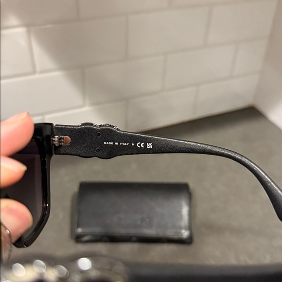 Rare Authentic Chanel Oversized Leather CC Cat Eye Sunglasses - Picture 3 of 11